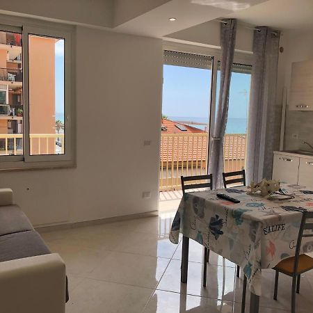 Ferienwohnung Casa Di Gio' Ventimiglia Exterior foto