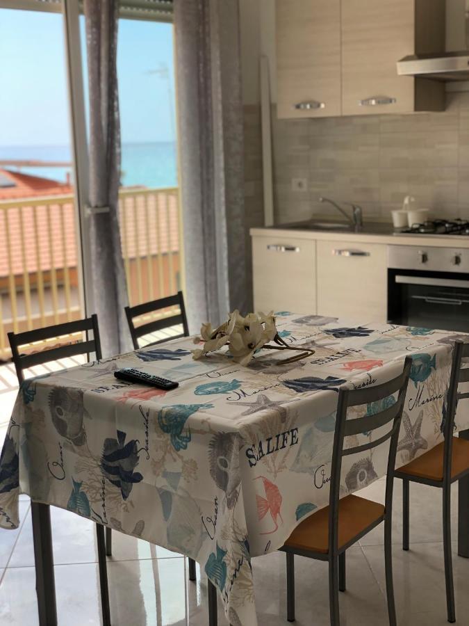 Ferienwohnung Casa Di Gio' Ventimiglia Exterior foto